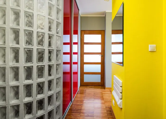 Praga Tower View By Bookinghost * 华沙